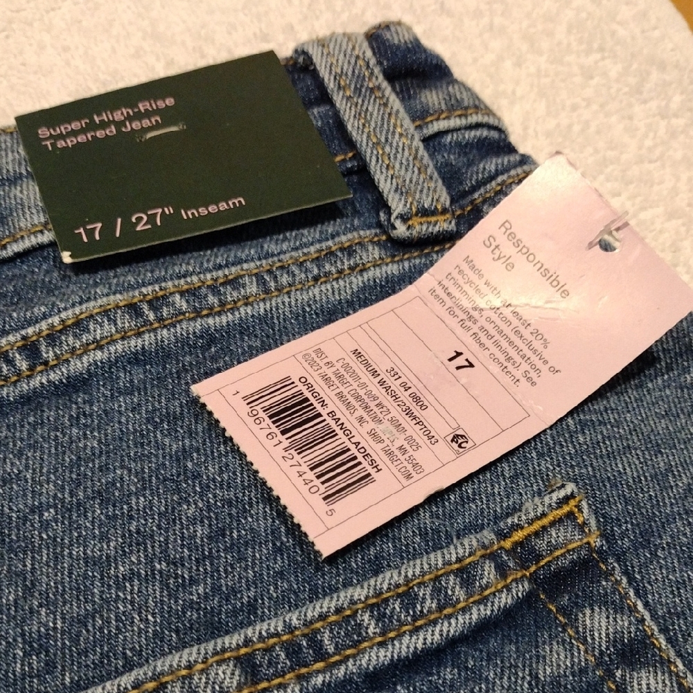Wild Fable, Blue Denim Super High Waisted Tapered Legs. - Picture 3 of 6